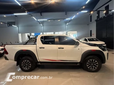 HILUX 2.8 D-4D TURBO DIESEL CD GR-S 4X4 AUTOMÁTICO