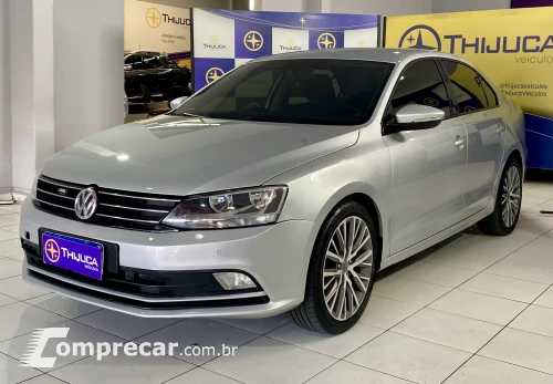 Volkswagen JETTA 2.0 Comfortline 4 portas