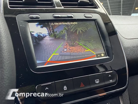 KWID 1.0 12V SCE Outsider