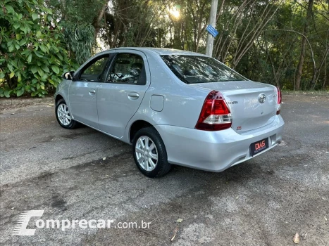 ETIOS 1.5 X Plus Sedan 16V