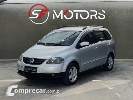 Volkswagen SPACEFOX - 1.6 MI SPORTLINE 8V 4P MANUAL 4 portas