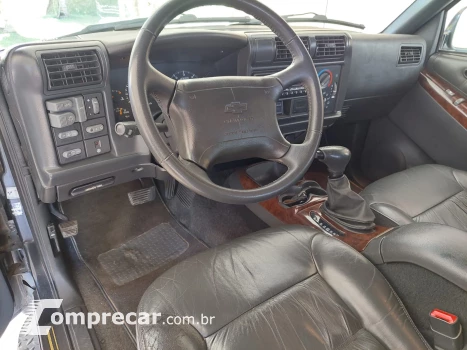 BLAZER 4.3 SFI DLX Executive 4X2 V6 12V