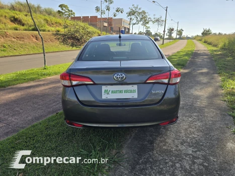 YARIS 1.5 16V XL