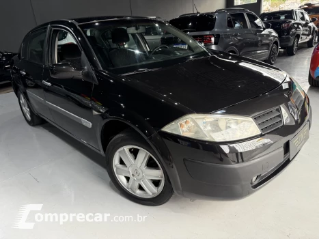 MEGANE 2.0 DYNAMIQUE SEDAN 16V GASOLINA 4P AUTOMÁTICO