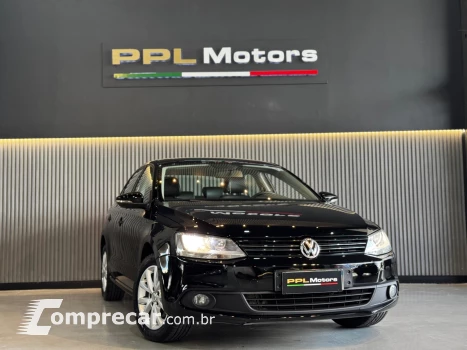 JETTA 2.0 COMFORTLINE 120CV FLEX 4P TIPTRONIC