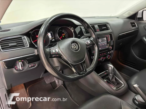 JETTA 2.0 TSI HIGHLINE 211CV GASOLINA 4P TIPTRONIC