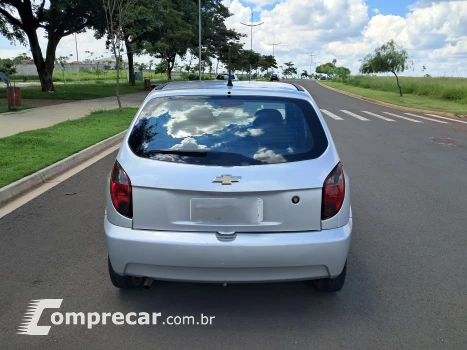 CELTA 1.0 MPFI LT 8V