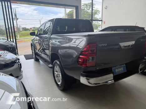 Hilux Caminhonete 2.7 16V 4P SR CABINE DUPLA AUTOMÁTICO