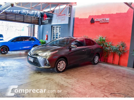 Toyota YARIS 1.5 16V FLEX SEDAN XL LIVE MULTIDRIVE 4 portas