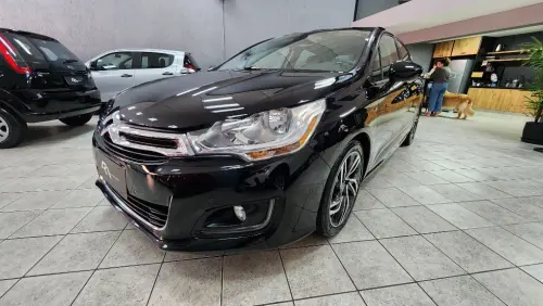 CITROEN C4 LOUNGE Exclusive 1.6 Turbo Flex Aut. 4 portas