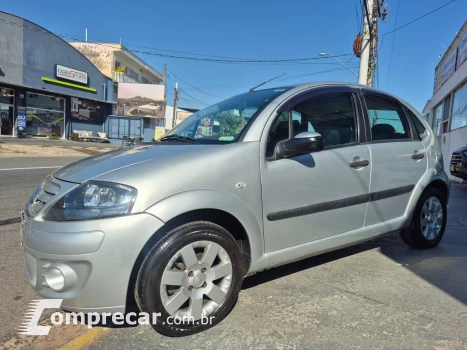 CITROEN C3 1.4 I GLX 8V 4 portas