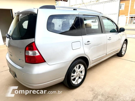 Gran Livina 1.8 S