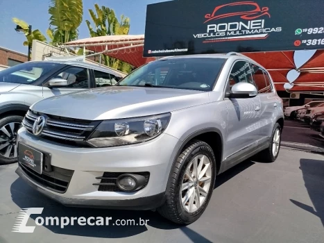 Volkswagen TIGUAN 2.0 TSI 16V 200cv Tiptronic 5p 4 portas
