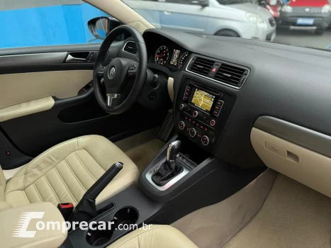 JETTA 2.0 TSI Highline 211cv