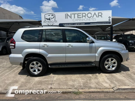 Toyota LAND CRUISER PRADO 3.0 4X4 Turbo Intercooler 4 portas