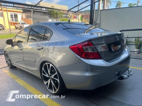 Civic Sedan LXR 2.0 Flexone 16V Aut. 4p