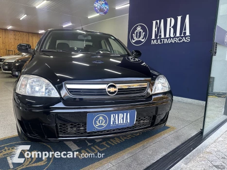 CORSA 1.4 MPFI Premium Sedan 8V