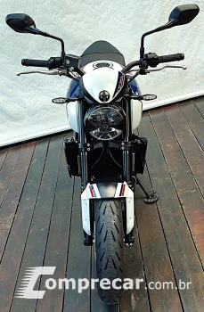 TRIUMPH TRIDENT TRIBUTE