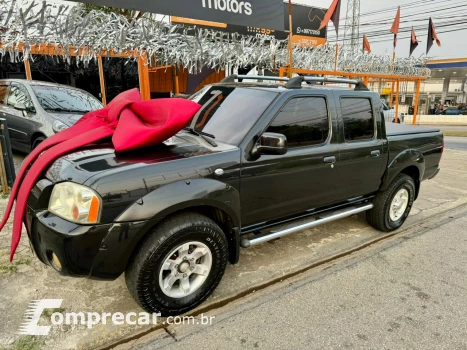 NISSAN FRONTIER 2.8 SE 4X2 CD Turbo Eletronic 4 portas