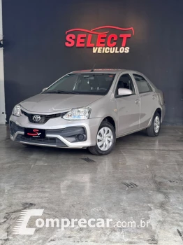 Toyota ETIOS 1.5 X Sedan 16V 4 portas