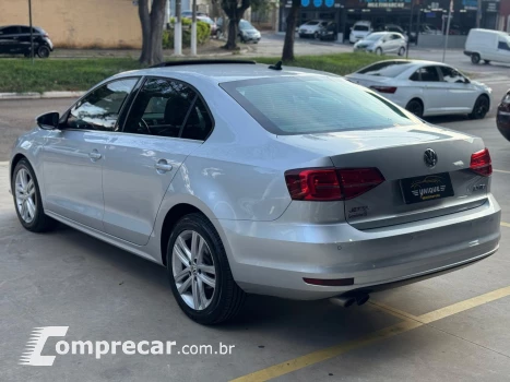 JETTA Highline 2.0 TSI 16V 4p Tiptronic