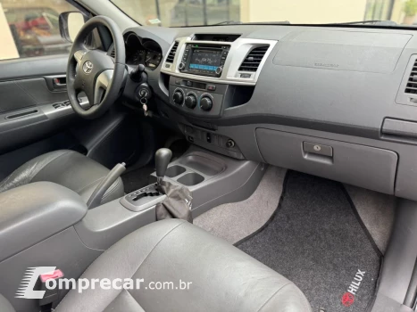 Hilux Caminhonete 2.7 16V 4P SR FLEX CABINE DUPLA AUTOMÁTICO