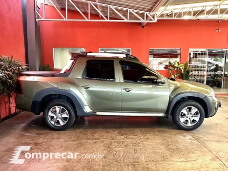 DUSTER OROCH 2.0 16V FLEX DYNAMIQUE 4P AUTOMÁTICO