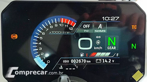 SUZUKI GSX-8S