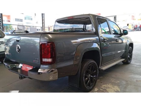 AMAROK - 3.0 V6 TDI HIGHLINE CD 4MOTION AUTOMÁTICO