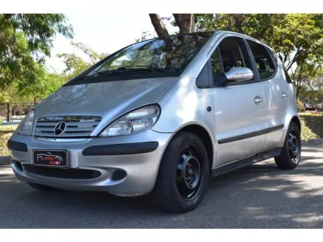 Mercedes-Benz CLASSE A - 1.6 160 CLASSIC 4P MANUAL 4 portas