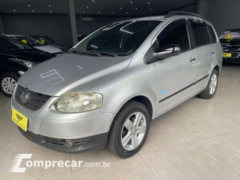 Volkswagen SPACEFOX 1.6 MI Route 8V 4 portas