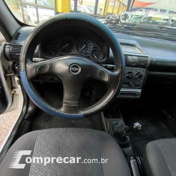 Corsa Sed Classic Super 1.6 MPFI VHC 8V