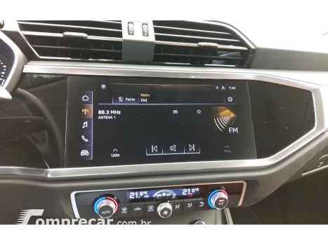 Q3 2.0 40 TFSI GASOLINA SPORTBACK PERFORMANCE QUATTRO TIPTRO