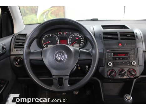 Volkswagen POLO 1.6 MI 8V FLEX 4P MANUAL 4 portas