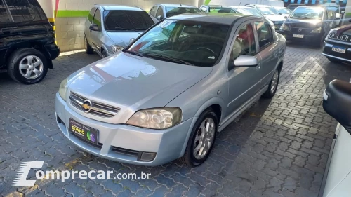 ASTRA 2.0 MPFI ADVANTAGE SEDAN 8V