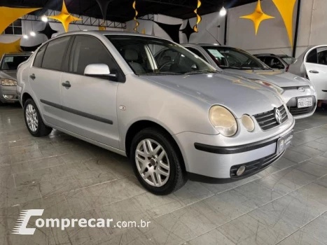 POLO SEDAN - 1.6 MI 8V 4P MANUAL