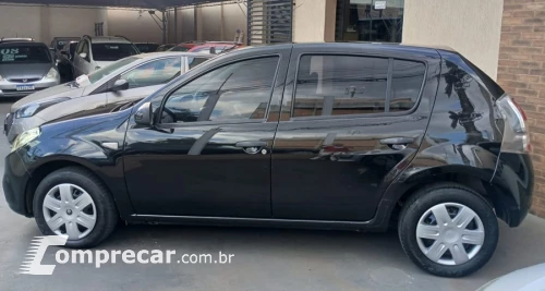 SANDERO