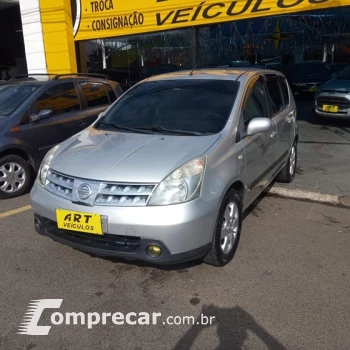 NISSAN LIVINA 1.8 16V 4 portas