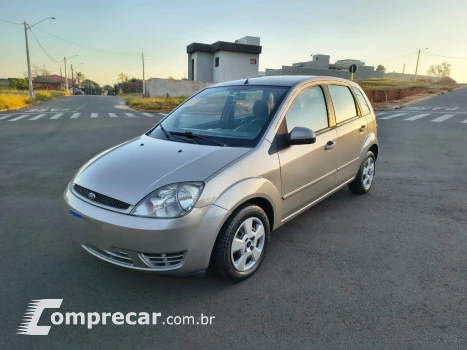 FIESTA 1.6 MPI Class Hatch 8V