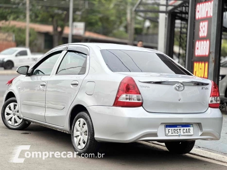 ETIOS 1.5 X SEDAN 16V FLEX 4P AUTOMÁTICO