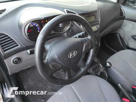 Hyundai HB20S 1.0 Comfort Plus (Flex) 4 portas
