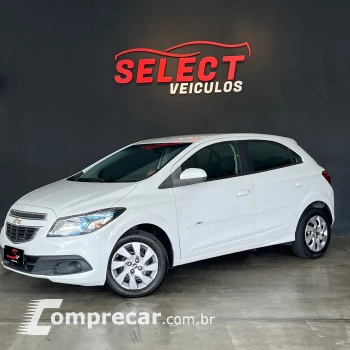 CHEVROLET ONIX 1.0 LT 4 portas