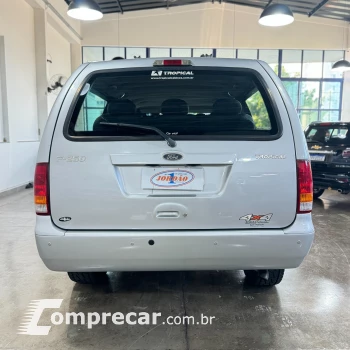 F-250 Tropivan/Tropi. Plus 3.9 TB Diesel 09 LUGARES
