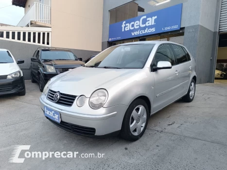 Volkswagen Polo 1.0 Mi 79cv 16V 5p 4 portas