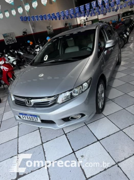 Honda CIVIC 1.8 LXS 16V 4 portas