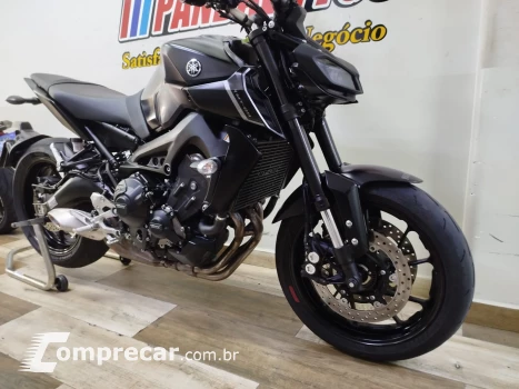 MT-09  800 cc