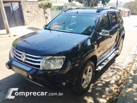 Renault DUSTER 2.0 Dynamique 4X2 16V 4 portas