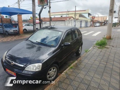 CHEVROLET CORSA 1.4 MPFI Maxx 8V 4 portas