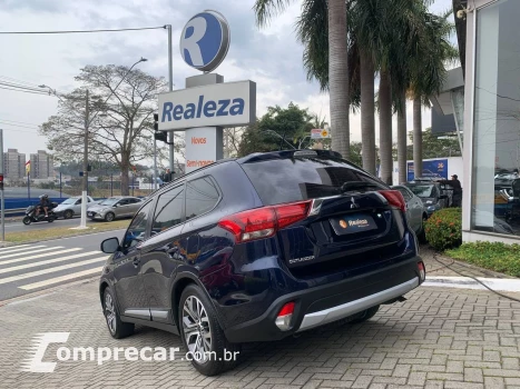 OUTLANDER 2.0 16V 160cv Aut.