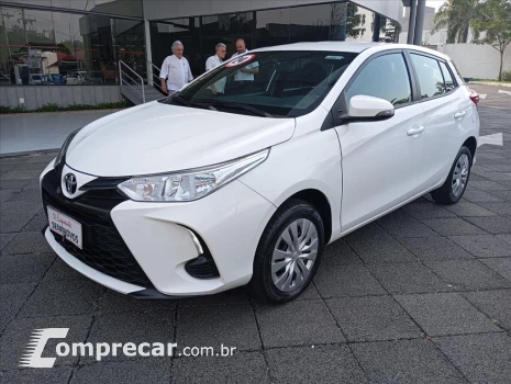 Toyota YARIS 1.5 16V FLEX XL MULTIDRIVE 4 portas